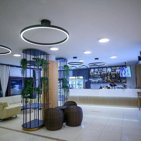 Hotel Tomis Mamaia Exteriér fotografie