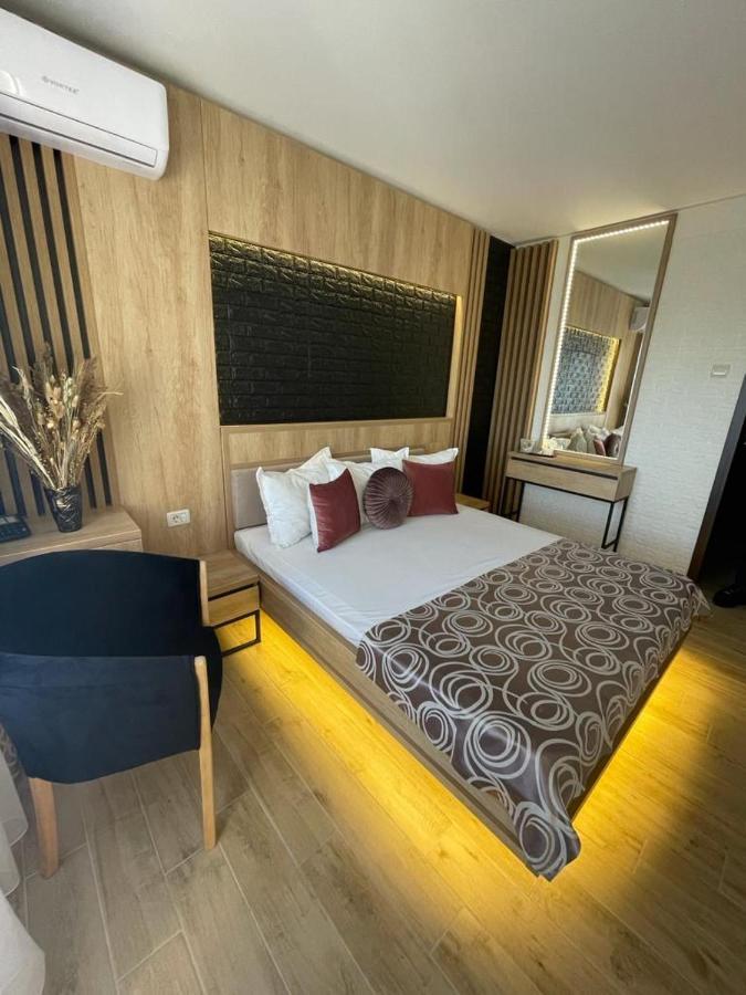 Hotel Tomis Mamaia Exteriér fotografie