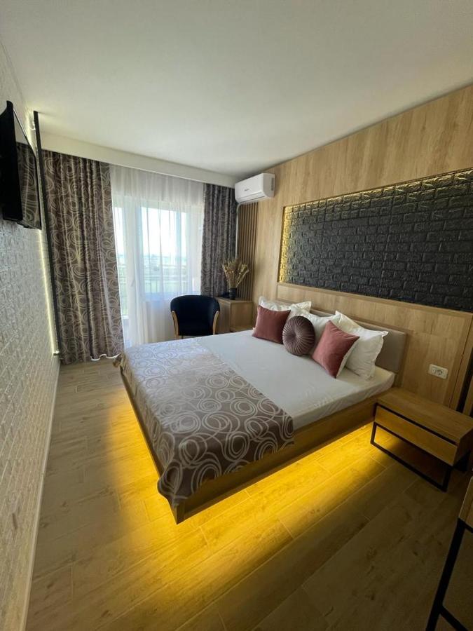 Hotel Tomis Mamaia Exteriér fotografie